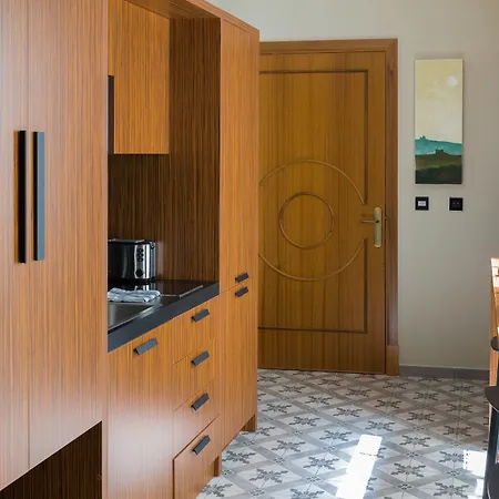 1926 Le Parisot Boutique Suites-2