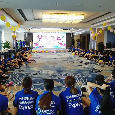 Holiday Inn Express Chengdu Tianhe By Ihg-3