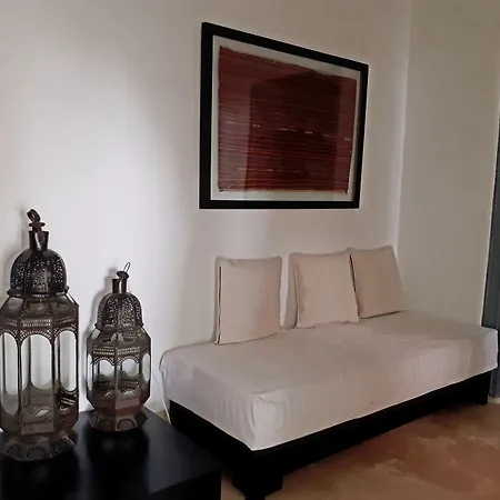 Riad Tchaikana-3