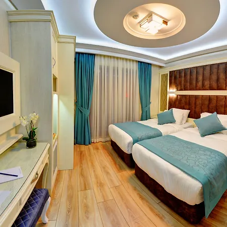Novelty Hotel-2