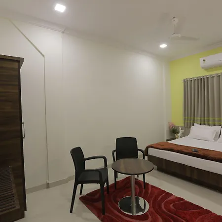 The Samrat Hotel Near Pune Railway Station-3