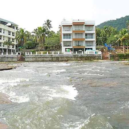 Athirapilly River Resort-3