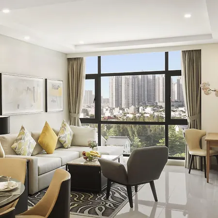 Oakwood Residence Saigon-2