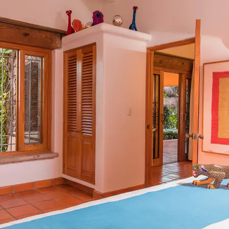 Mi Otra Casa (Adults Only)-3