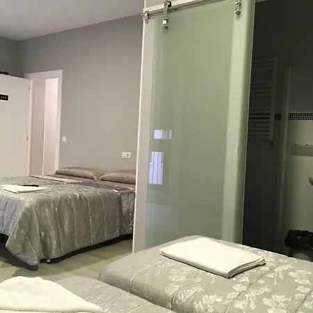 Pensión La Bilbaina - Albergue Logroño-2
