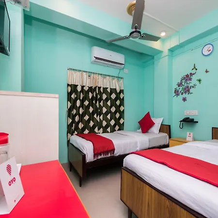 Oyo Flagship 10471 Hotel Samrat Palace-3