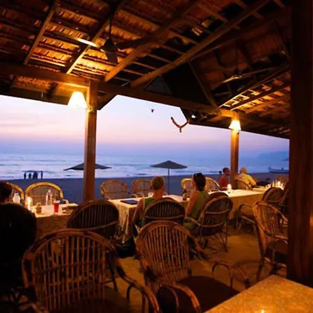 Dunhill Beach Resort-2