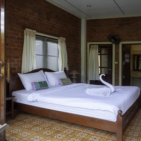 Baan Suan Homestay Koh Kood-2