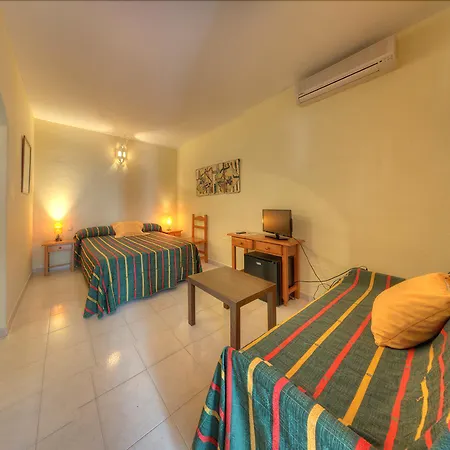Hostal Alhambra-2