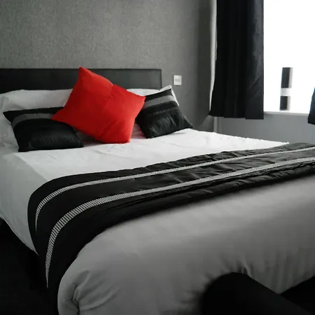The White House Hotel-2