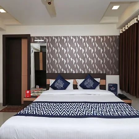 Oyo 10414 Hotel Tushar Residency-2