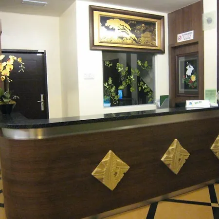 Tropicana Inn-2