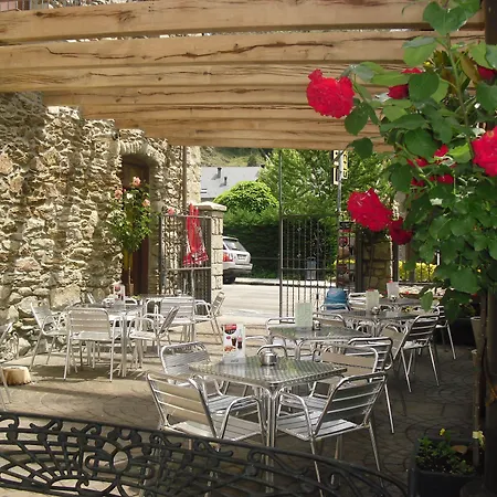 Hostal Vall D'Aneu-3