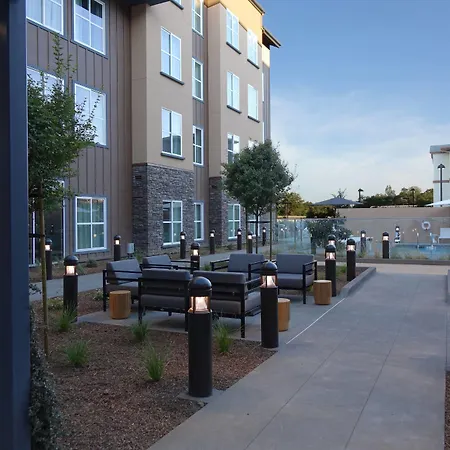 Hotel Trio Healdsburg-3