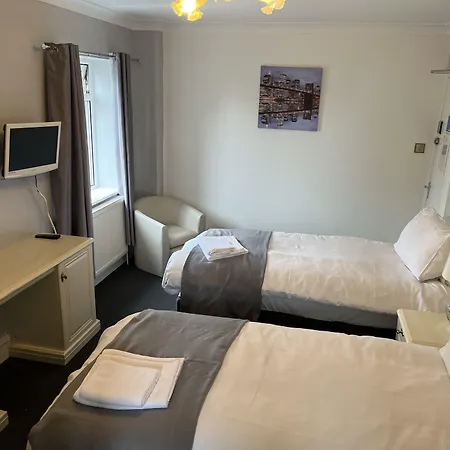 Hill Lodge-2