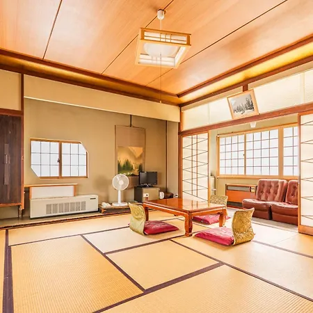 Kaneki Hotel-2