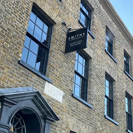 Smiths Townhouse-2
