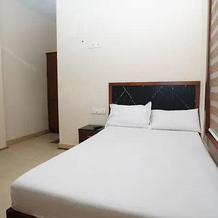 Olive Green Hotel-2