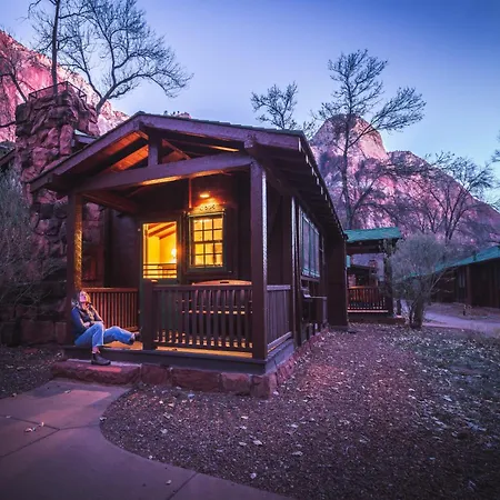 Zion Lodge - Inside The Park-2