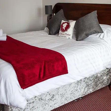Oliver Twist Country Inn-2