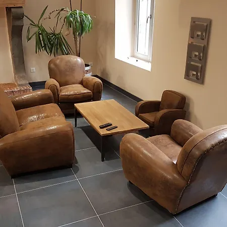 Logis Hotel Yseria - Historical Center-2