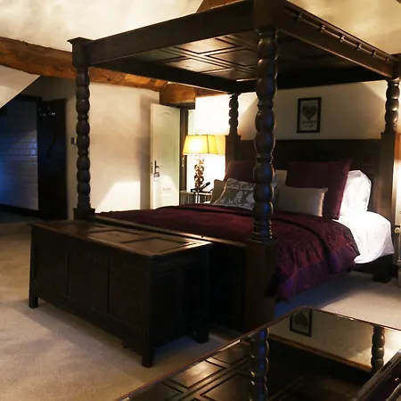 Weston Hall-3
