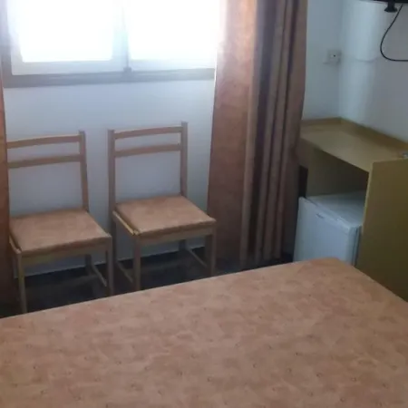 Hotel Arce-3