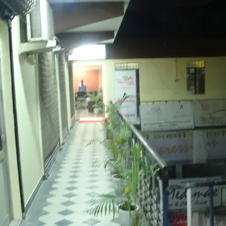 Hotel Abhinandan Grand-3