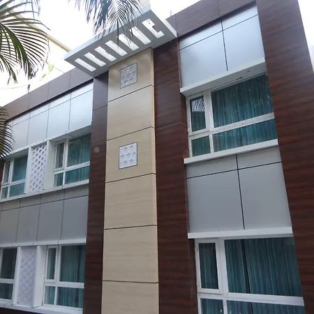 Kamakshi Residency By Royal Collection Hotel & Resorts-3