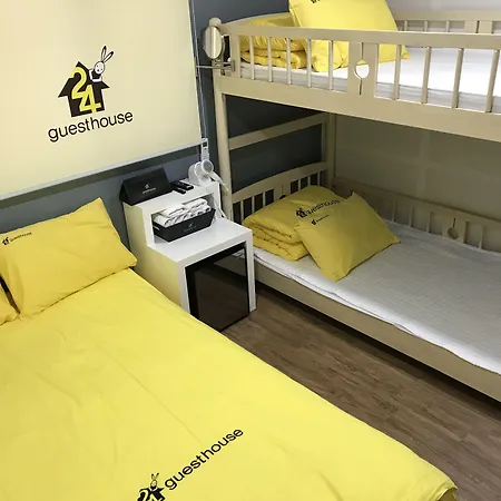 24 Guesthouse Jeonju-3