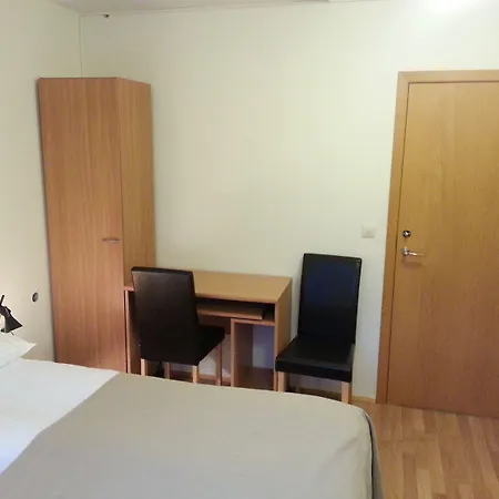 Seydisfjoerdur Guesthouse-2