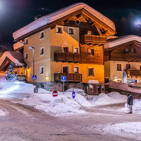 Chalet Mottolino-2