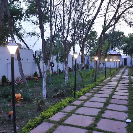 New Hotel Shiva-2
