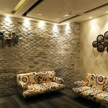 Tribecca Select Ahmedabad-3