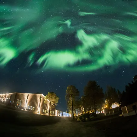 Wilderness Hotel Inari & Igloos-2