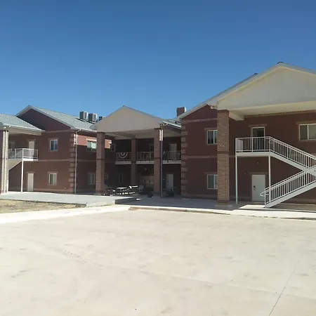 Zion'S Most Wanted Hotel-2