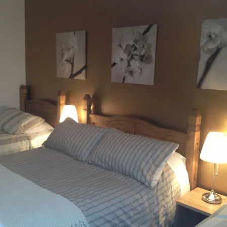 Glengorm Guest House-3