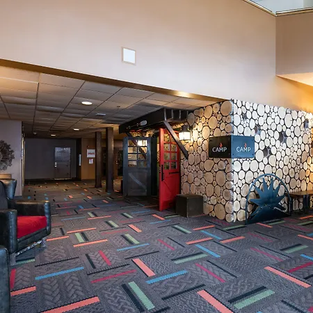 Grand Summit Hotel-3
