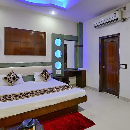 Hotel Sai Dham International-3