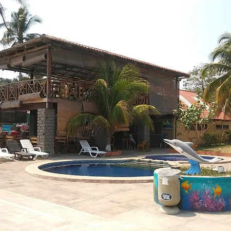 Punta Roca Surf Resort-2