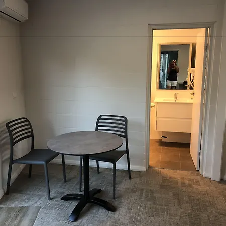 Gundagai Tourist Suites-2
