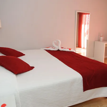 Azuline Hostal Marino-2