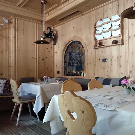 Hotel Somont-2