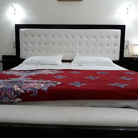 Hotel Platinum Plaza-3