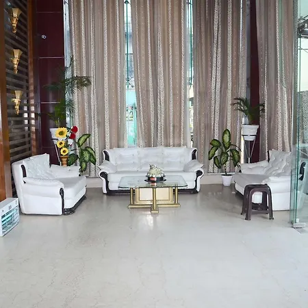Hotel Opulence-3