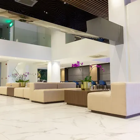 Ramada Encore By Wyndham Makati-3