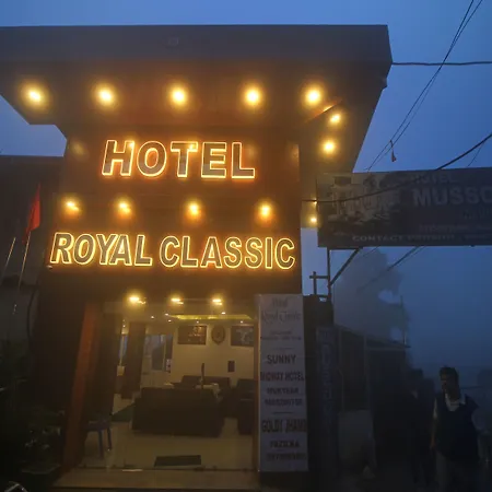 Oyo 6119 Hotel Royal Classic-3