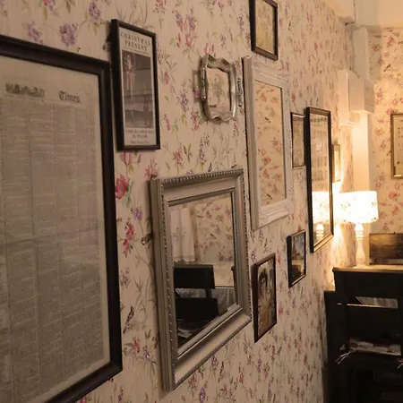 The London Tearoom-2