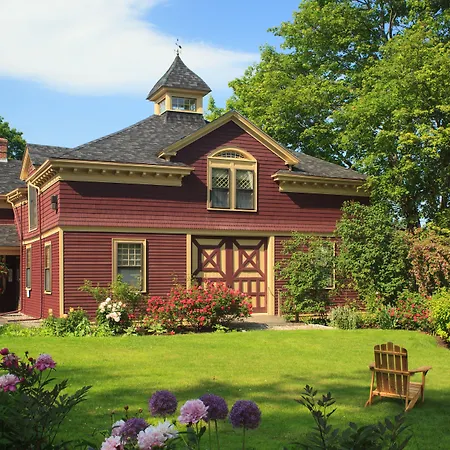 Berry Manor Inn-3