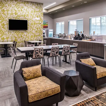 Best Western Plus Temecula Wine Country Hotel & Suites-2